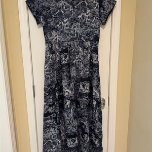 BeInspired Black and White Maxi Dress